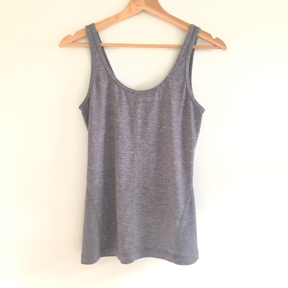 Lululemon Back At It Tank Top sz 4 - Picture 4 of 5